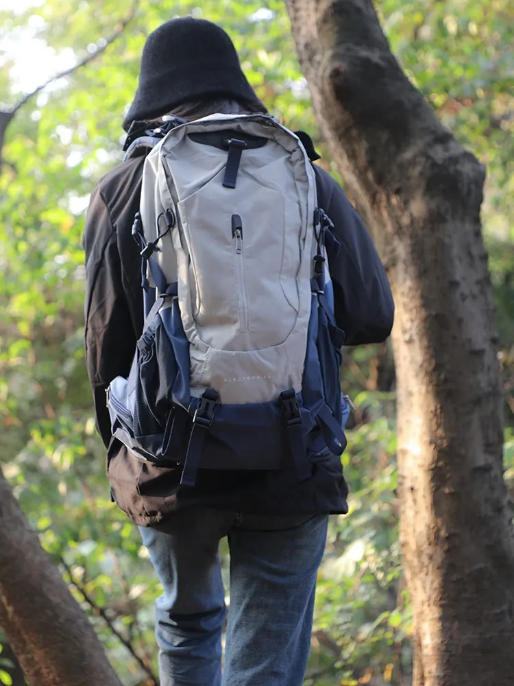 Outdoor Hiking Backpack Lightweight Large Capacity Travel Waterproof Nylon Backpack