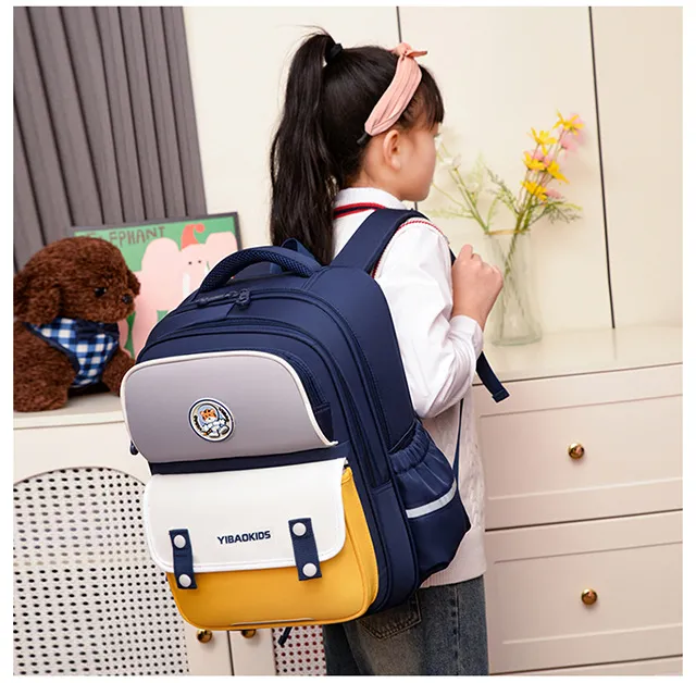 New Student Backpack Primary School Student Load Reduction and Spinal Protection Backpack