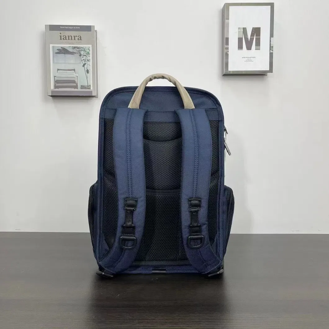 Nylon Men&prime;s Backpack Business Computer Bag Casual and Fashionable Waterproof Backpack