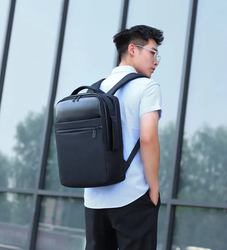 New Backpack Business Leisure 15.6-Inch Computer Bag Large Capacity Travel USB Charging Backpack