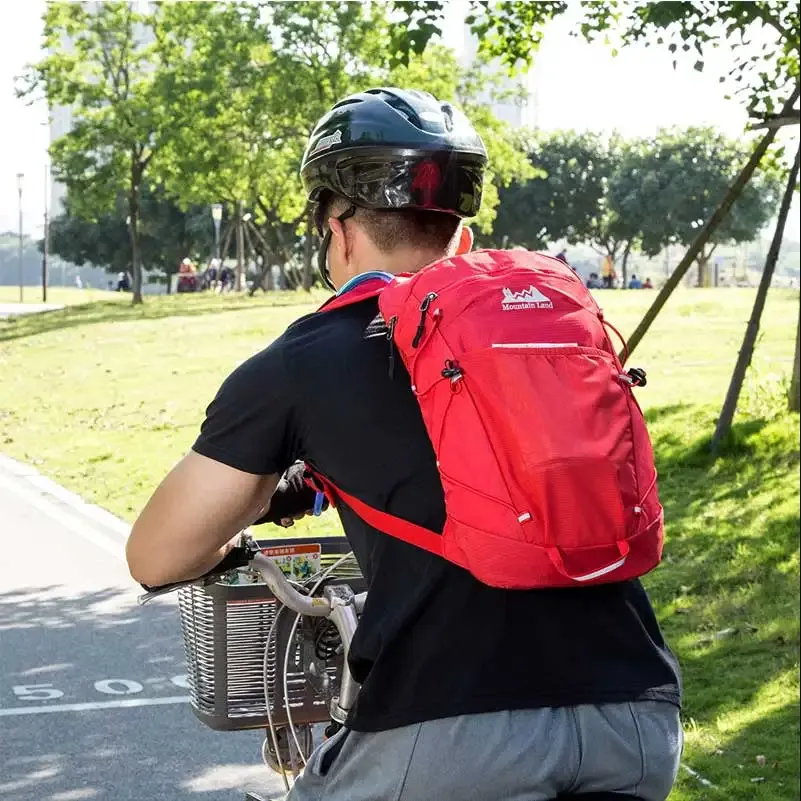 Factory Custom Light Riding Molle Running Cycling Hydration Pack Backpack with Water Bladder
