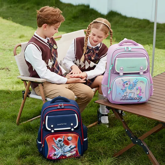 New 3D Cartoon for Elementary School Students Large Capacity Lightweight Children′s Backpack