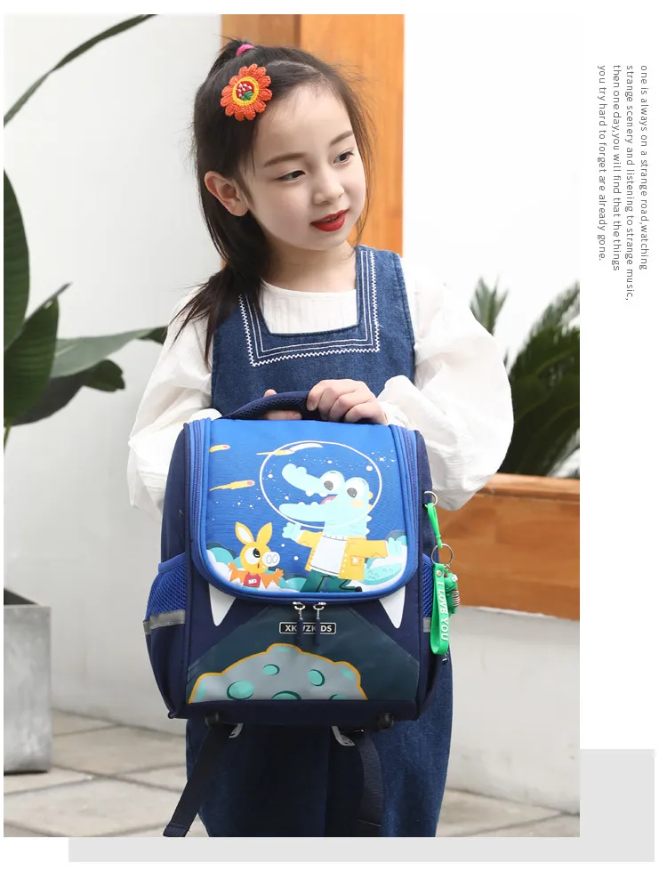 Factory Customized Children&prime;s Cartoon Backpack for Boys and Girls Kindergarten Backpack