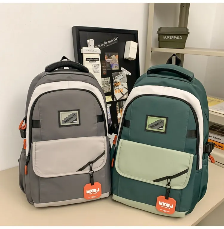 New Junior High School Backpack for Boys and Girls Travel Backpack for Reducing Burden and Spine Protection