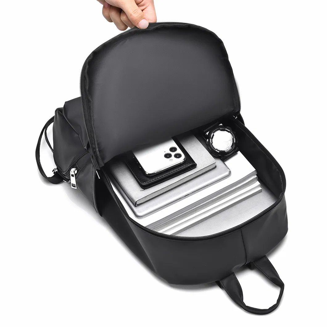 Men&prime;s Leather Film Waterproof Material Leisure Business Backpack