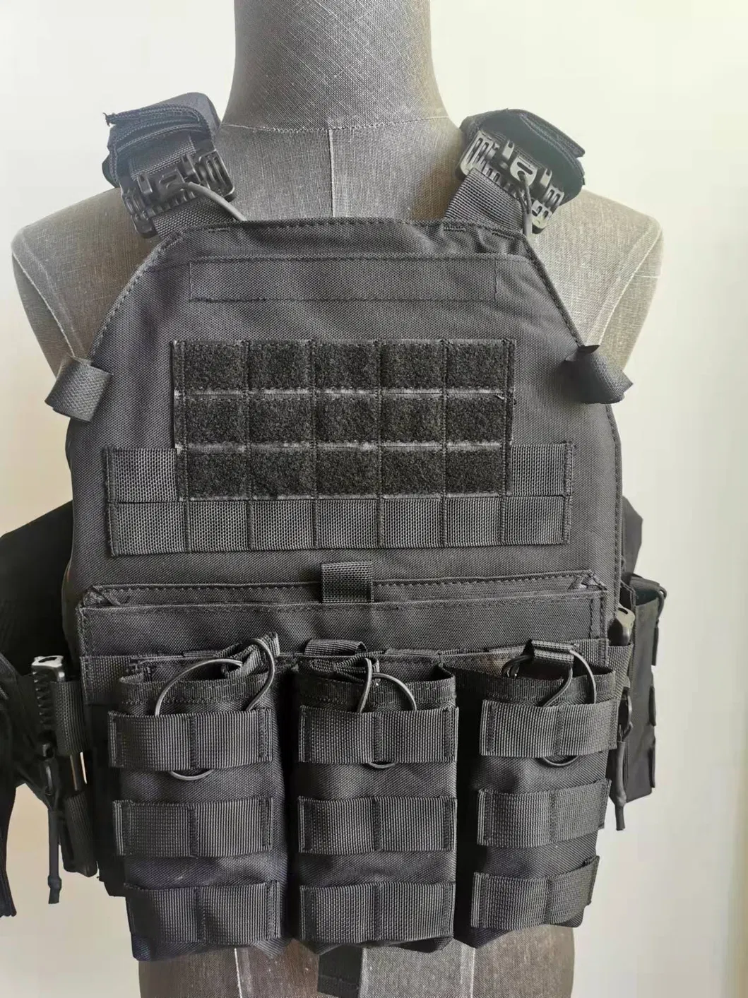 Outdoor Sports Multi Functional Nylon Tactical Quick Release Vest Shooting Camo Training Clothes