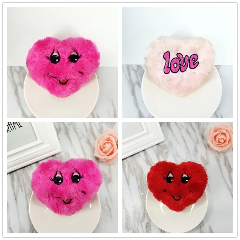 Manufacture Customized Wholesale Keychain Pompom Keychain Heart Shape Keychain Fur POM Poms