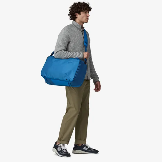 Lightweight Sports Backpack Carry on Luggage Durable Hiking Backpack Travel Backpacks
