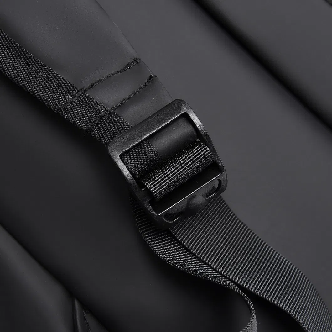 Backpack for Men&prime;s Splash Proof Travel Backpack