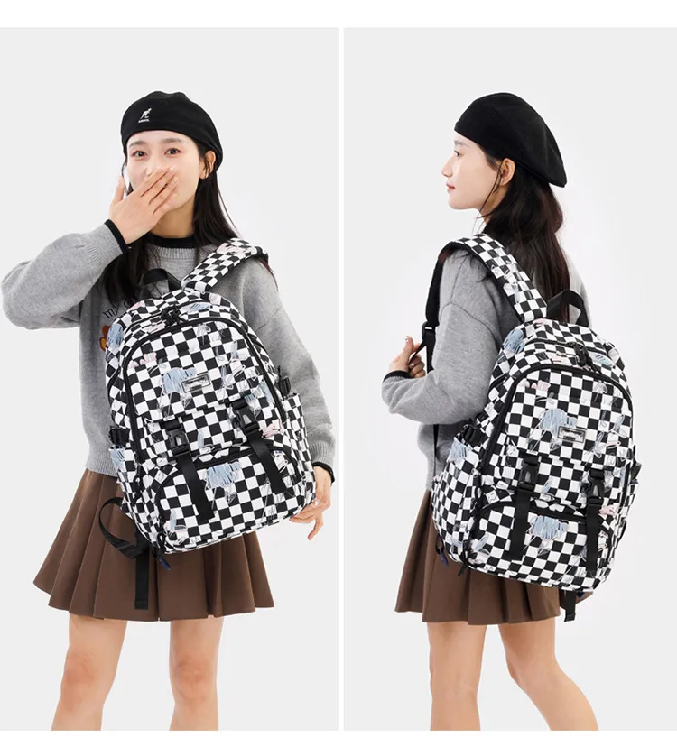 New Childrens Backpack Large Capacity Backpack for Junior High School Students in Grades Three to Six,