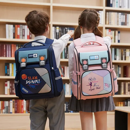 New Children′s Primary School Backpack with Spine Protection and Reduced Load Water Repellent Large Capacity