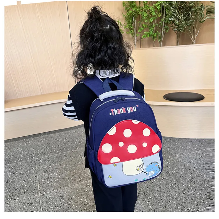 New Children&prime;s Kindergarten School Bag Cute Cartoon Backpack Lightweight Large Capacity Backpack