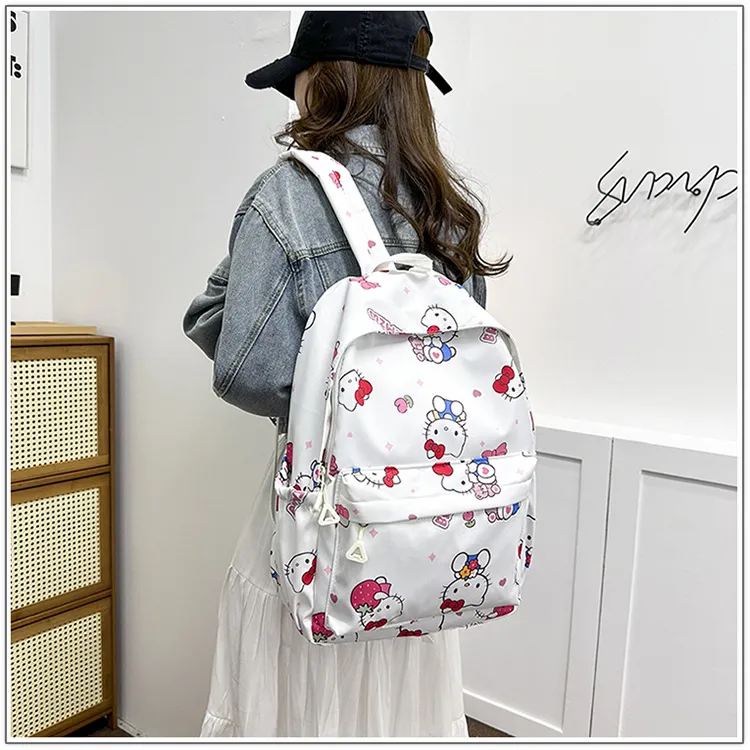 New Cute Backpack Lightweight and Large Capacity Girl Cartoon Nylon Backpack