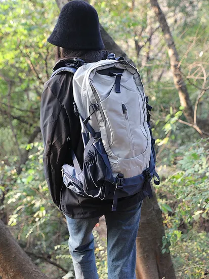 Outdoor Hiking Backpack Lightweight Large Capacity Travel Waterproof Nylon Backpack