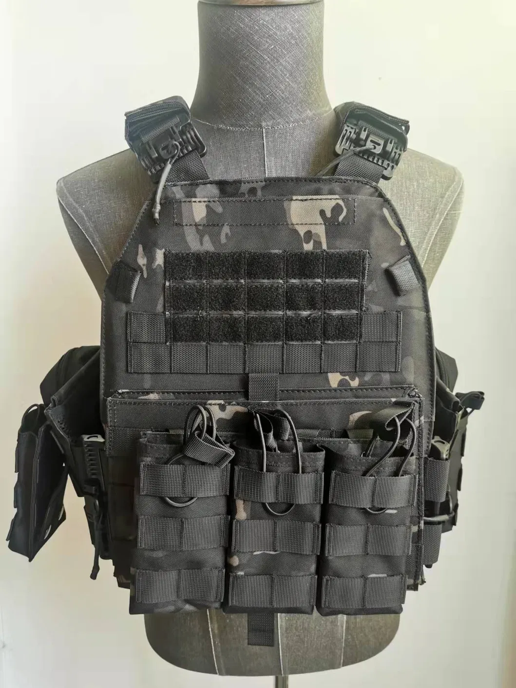 Outdoor Sports Multi Functional Nylon Tactical Quick Release Vest Shooting Camo Training Clothes