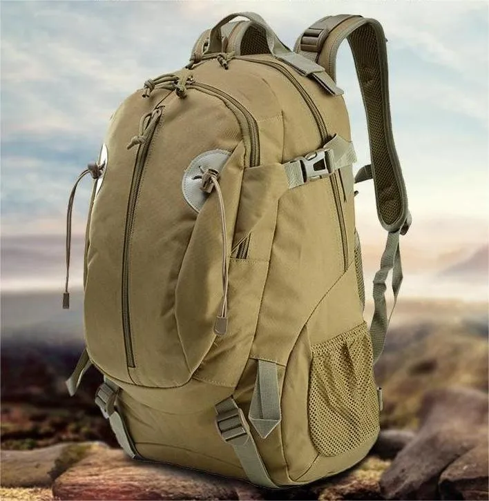 Factory Wholesale Leisure Travel Backpacks for Men&prime;s Large Capacity Camouflage Tactical Hiking and Mountaineering Outdoor Backpacks