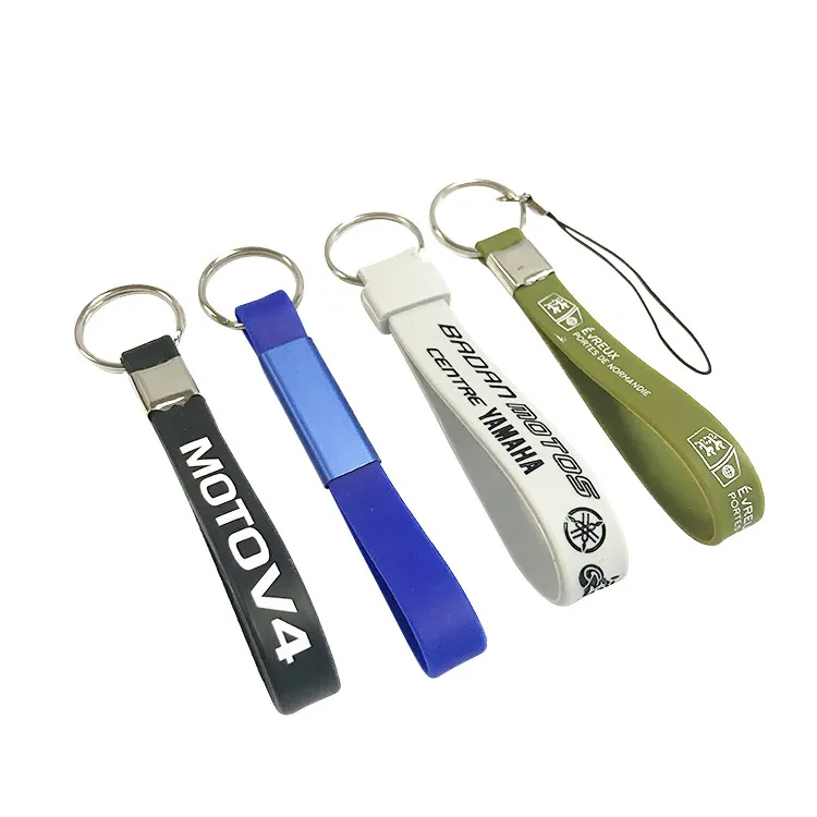 Factory Directly Silicone Wristband Keychain Fashionable Cheap Custom Silicone Rubber Keychain