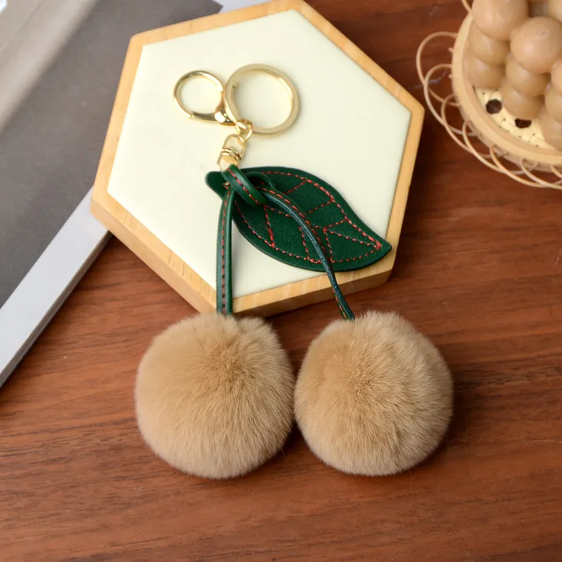 New Fashion Fur POM POM Faux Rabbit Fur Key Fluffy Puff Cherry Leaf Key Chains