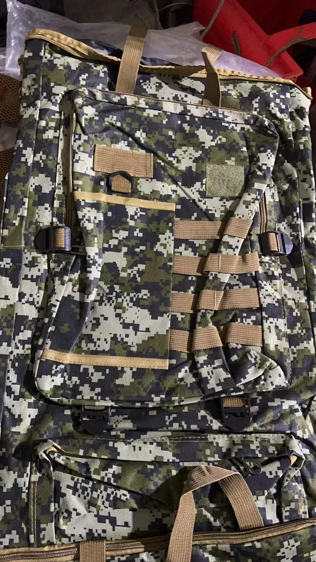 100L Ultra Large Capacity Backpack Outdoor Mountaineering Travel Luggage Camouflage Backpack