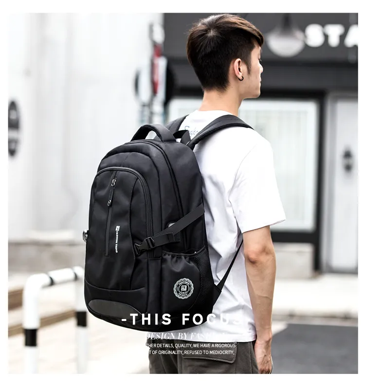 Custom Zipper Travel Backpack 17 Inches Waterproof Outdoor Laptop Backpack