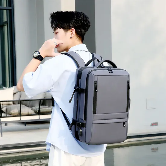 Waterproof Mochila PARA Hombre USB Charger Business Backpack Men Okta Backpack
