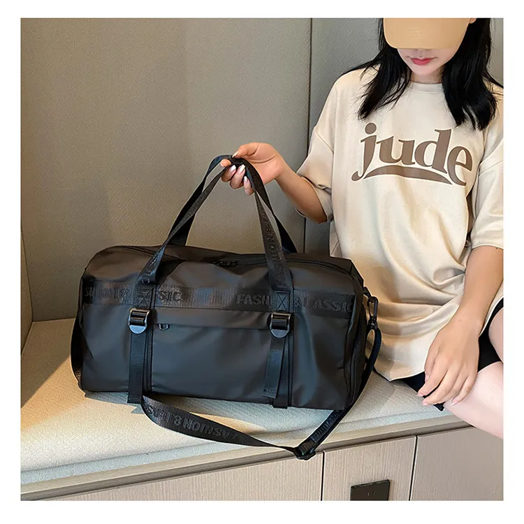Large Capacity Travel Bag Dry and Wet Separation Portable Storage Fitness Bag