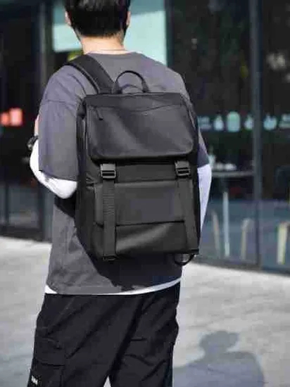 Men Lightweight Backpacks Business Large Capacity Computer Backpack