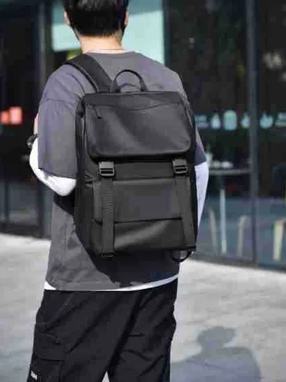 Men Lightweight Backpacks Business Large Capacity Computer Backpack