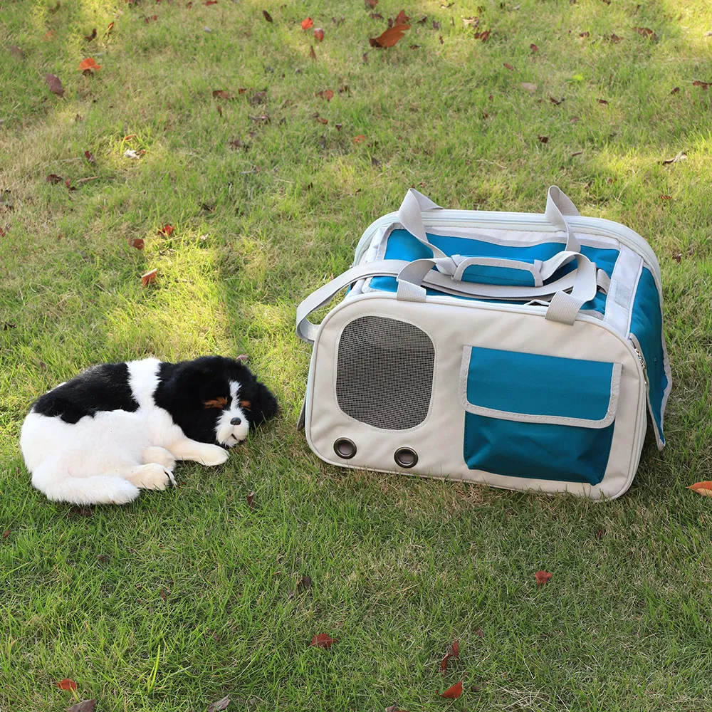 Travel Portable Durable Comfortable Pet Carrier Breathable Messenger Small Pet Shoulder Bag for Dogs and Cats