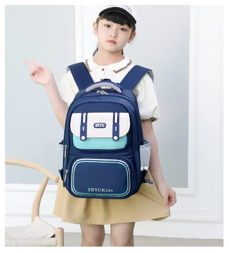 Wholesale of Backpacks for Primary School Students in Grades 1-5 with a Large Capacity for Load Reduction Backpacks