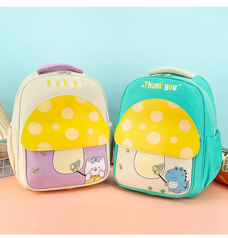 New Children&prime;s Kindergarten School Bag Cute Cartoon Backpack Lightweight Large Capacity Backpack