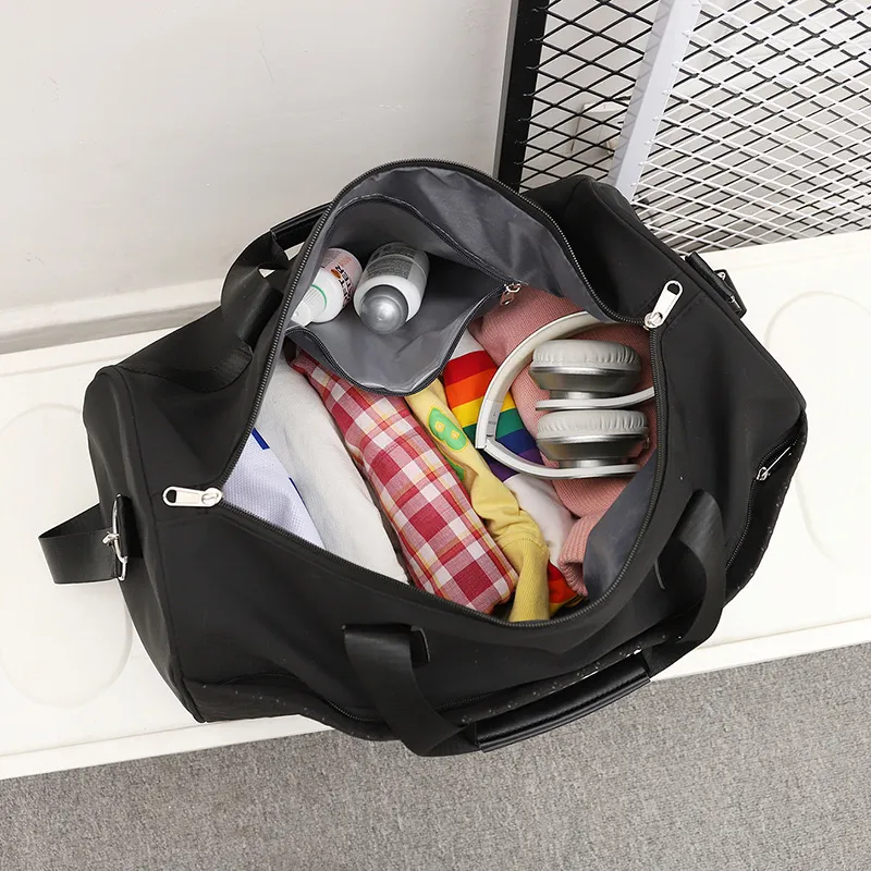 Sports Yoga and Fitness Bag with Large Capacity for Outdoor Business Trips