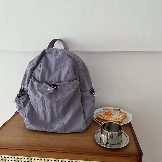 New High-Capacity Lightweight Casual Nylon Student Backpack