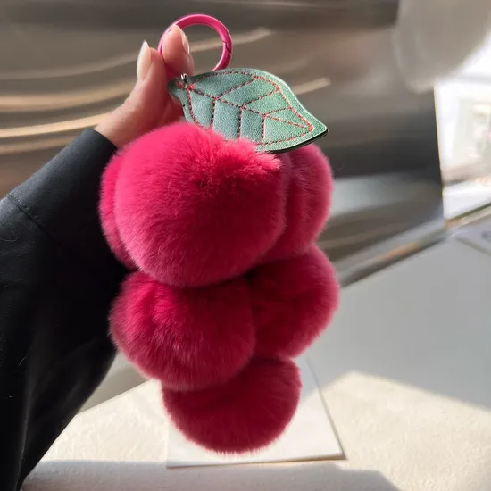 Creative Fruit Keyring Faux Rex Rabbit Fur Grape Pendant Cute Bag Accessories Key Chain