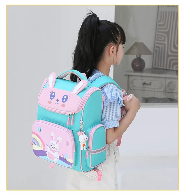 2024 New Boys and Girls Elementary School Students Backpack Lightweight Large Capacity Backpack