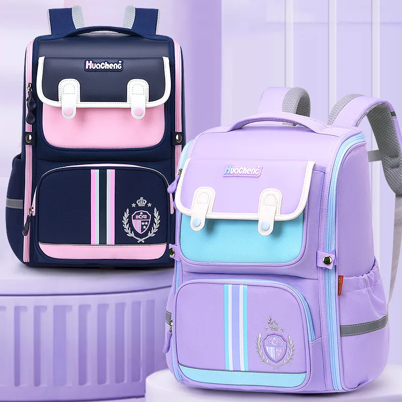 New Integrated Spine Protection and Load Reduction Backpack for Elementary School Students