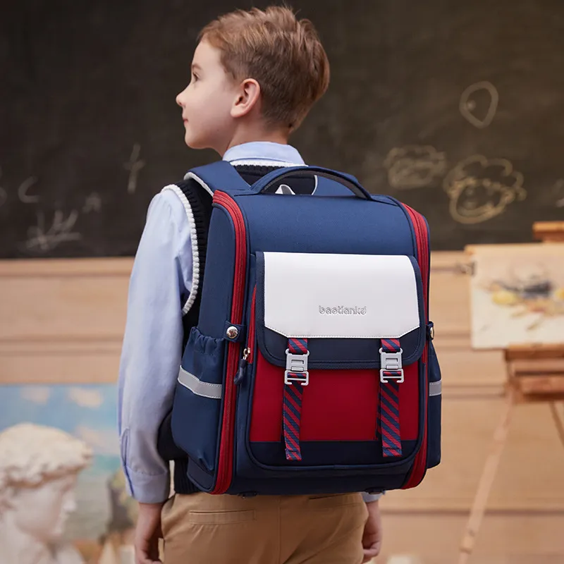 New Integrated Space Backpack for Boys and Girls Elementary School Students to Reduce Weight and Protect Spine Backpack