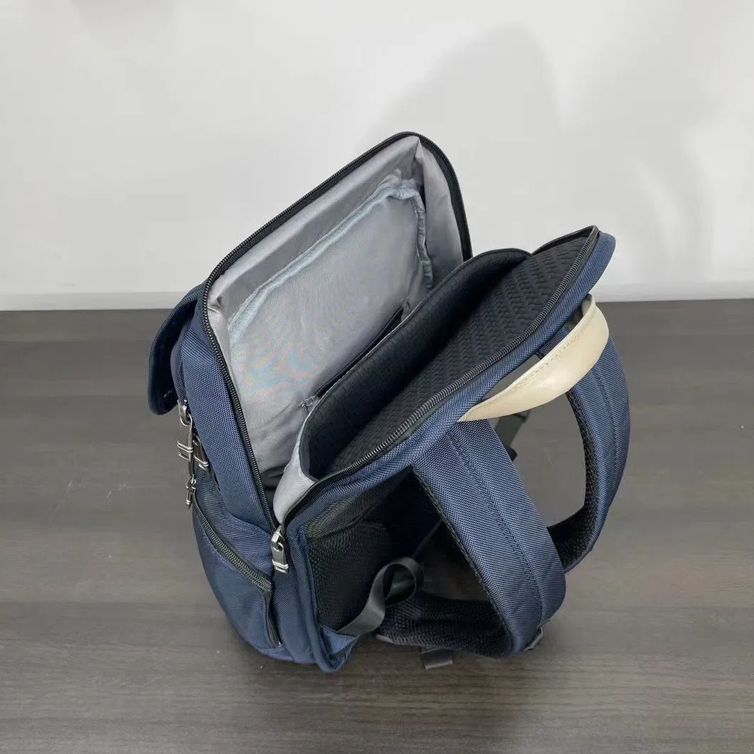 Nylon Men&prime;s Backpack Business Computer Bag Casual and Fashionable Waterproof Backpack