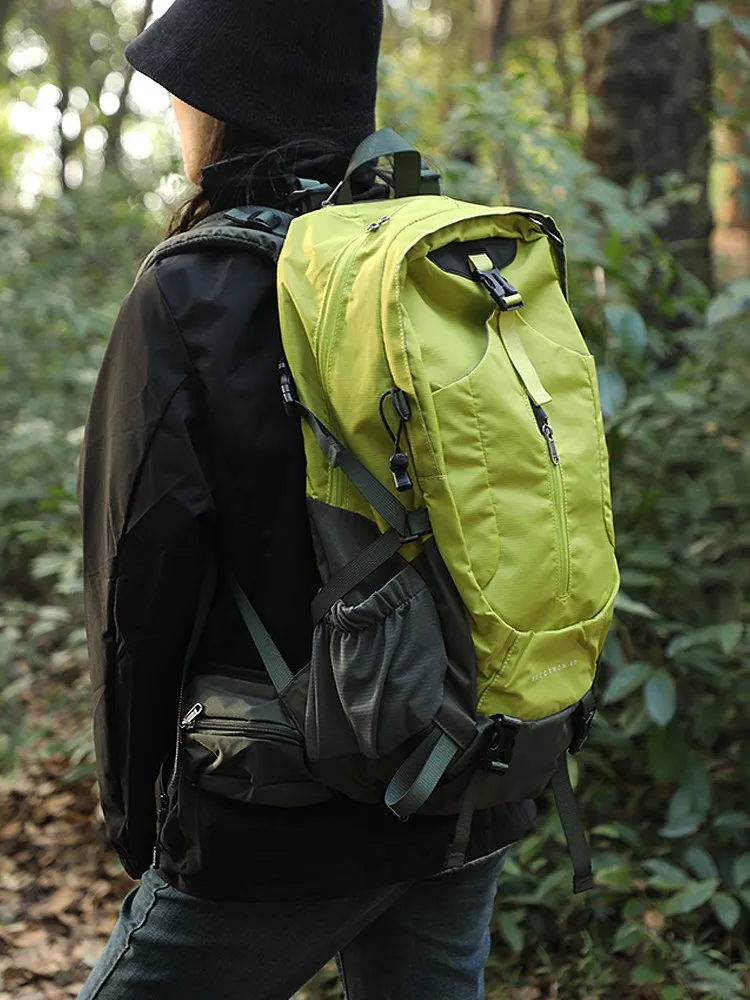 Outdoor Hiking Backpack Lightweight Large Capacity Travel Waterproof Nylon Backpack