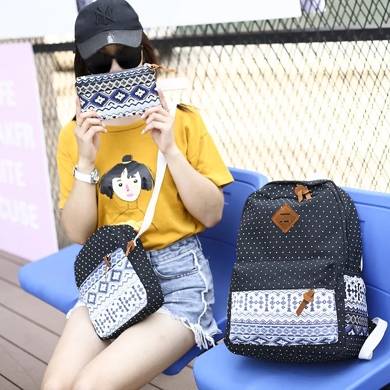 Three Piece Set of Leisure Canvas Backpack for Female Students Mother Bag High School Lunch Bag