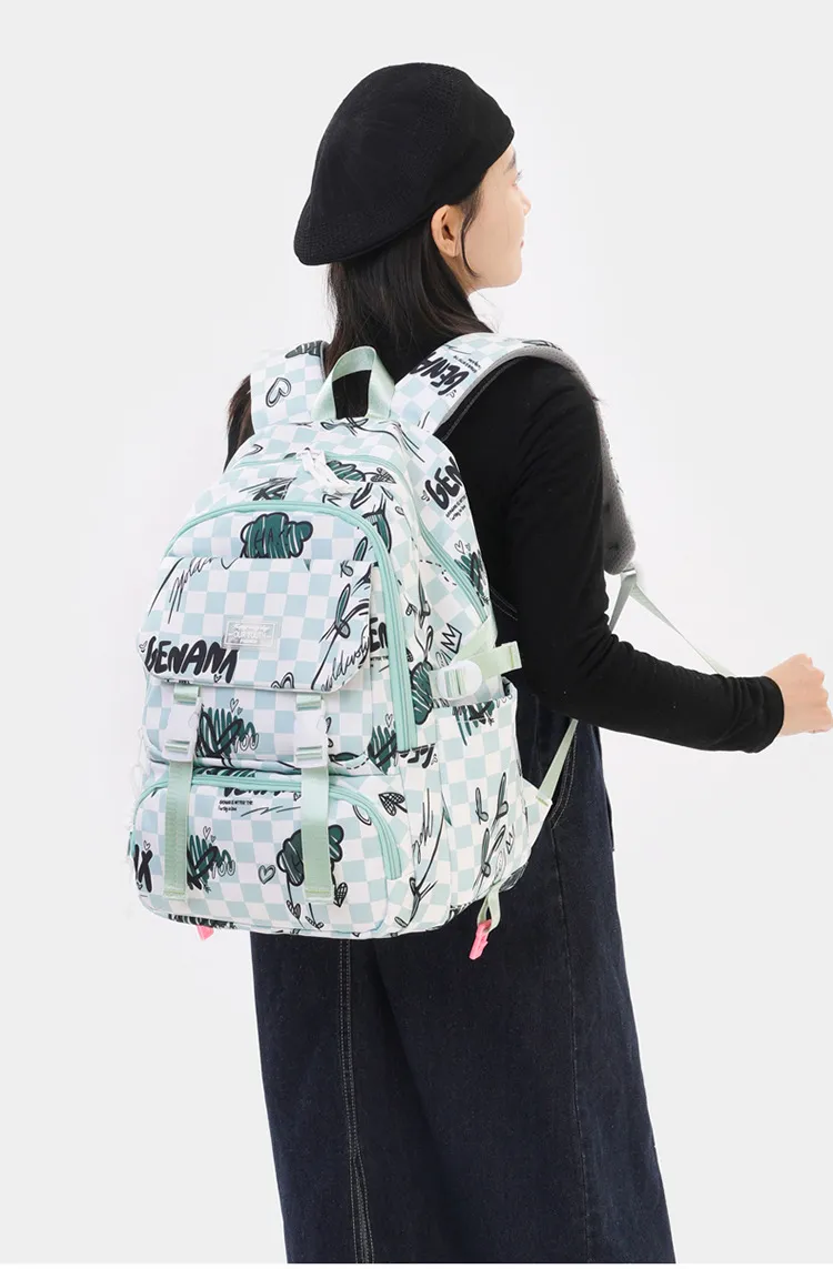 New Childrens Backpack Large Capacity Backpack for Junior High School Students in Grades Three to Six,