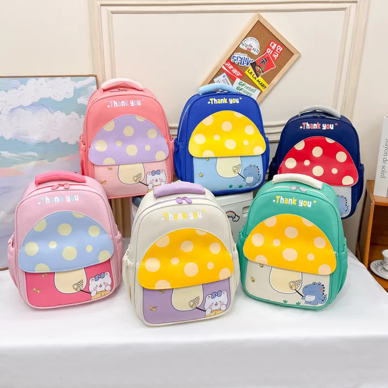New Children&prime;s Kindergarten School Bag Cute Cartoon Backpack Lightweight Large Capacity Backpack