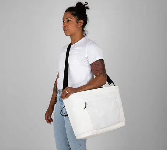 Custom Outdoor Travel Laptop Work Bag Waterproof Nylon Adventure Tote Bag