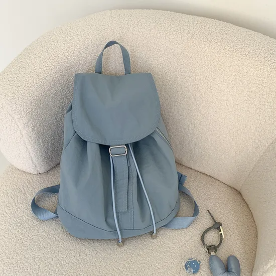 2024 New Nylon Backpack for Women with Large Capacity Fashion Simple Student Backpack