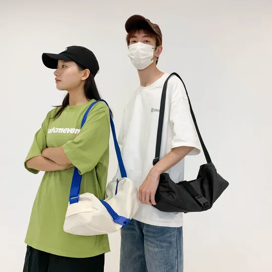 New Large Capacity Toast Straddle Handheld Tote Bag Sports Leisure Waterproof Yoga Travel Fitness Bag
