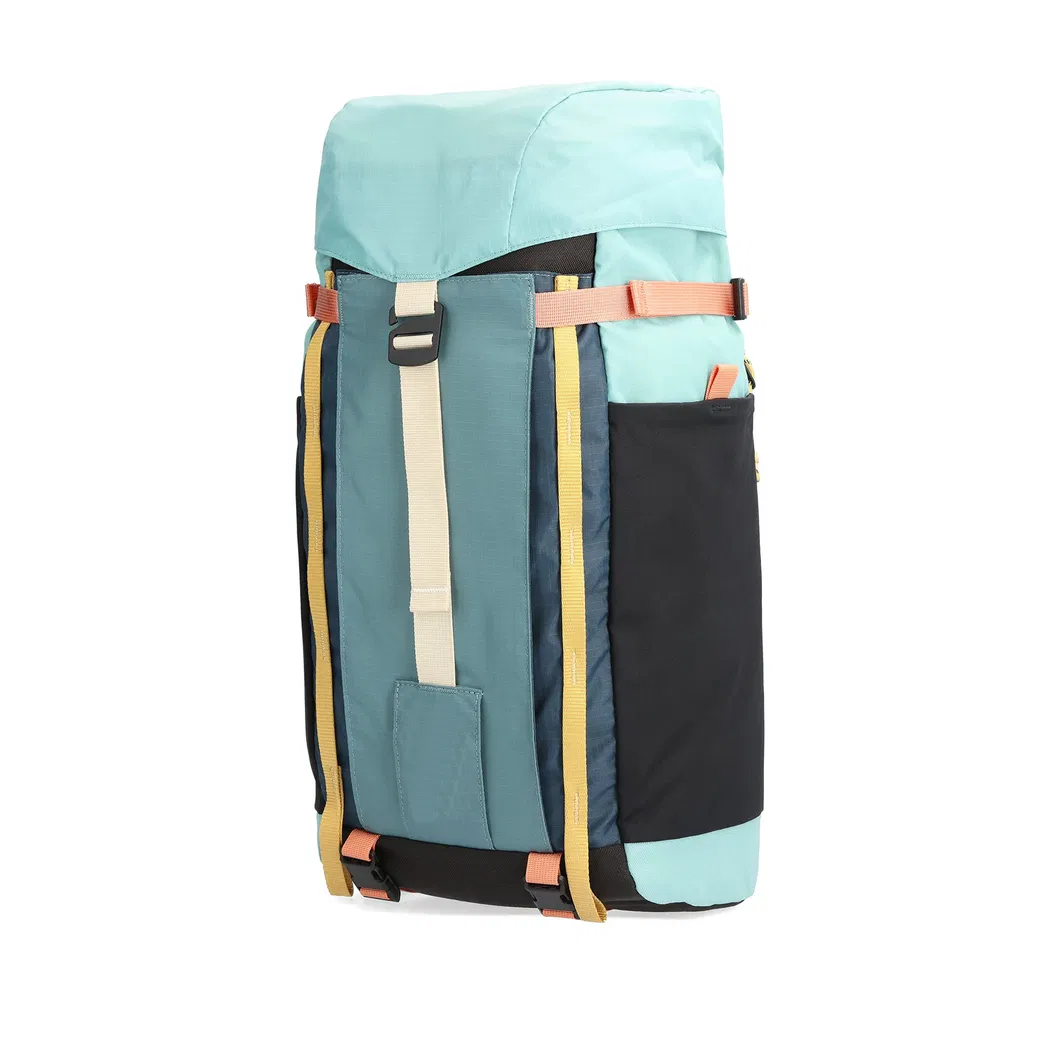 Lightweight Hiking Backpack Waterproof Camping Daypack for Outdoor Travel Backpack
