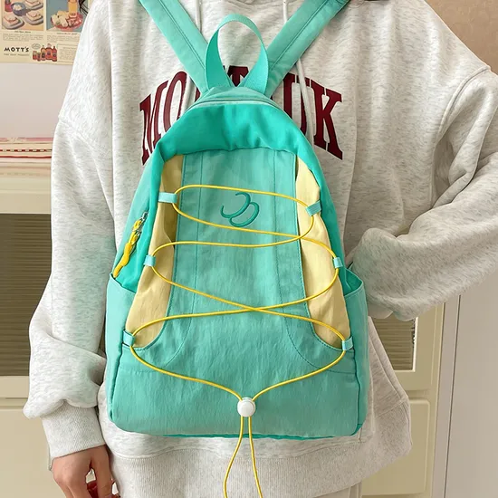 New Design with Contrasting Colors Versatile Outdoor Sports Backpack for College Students